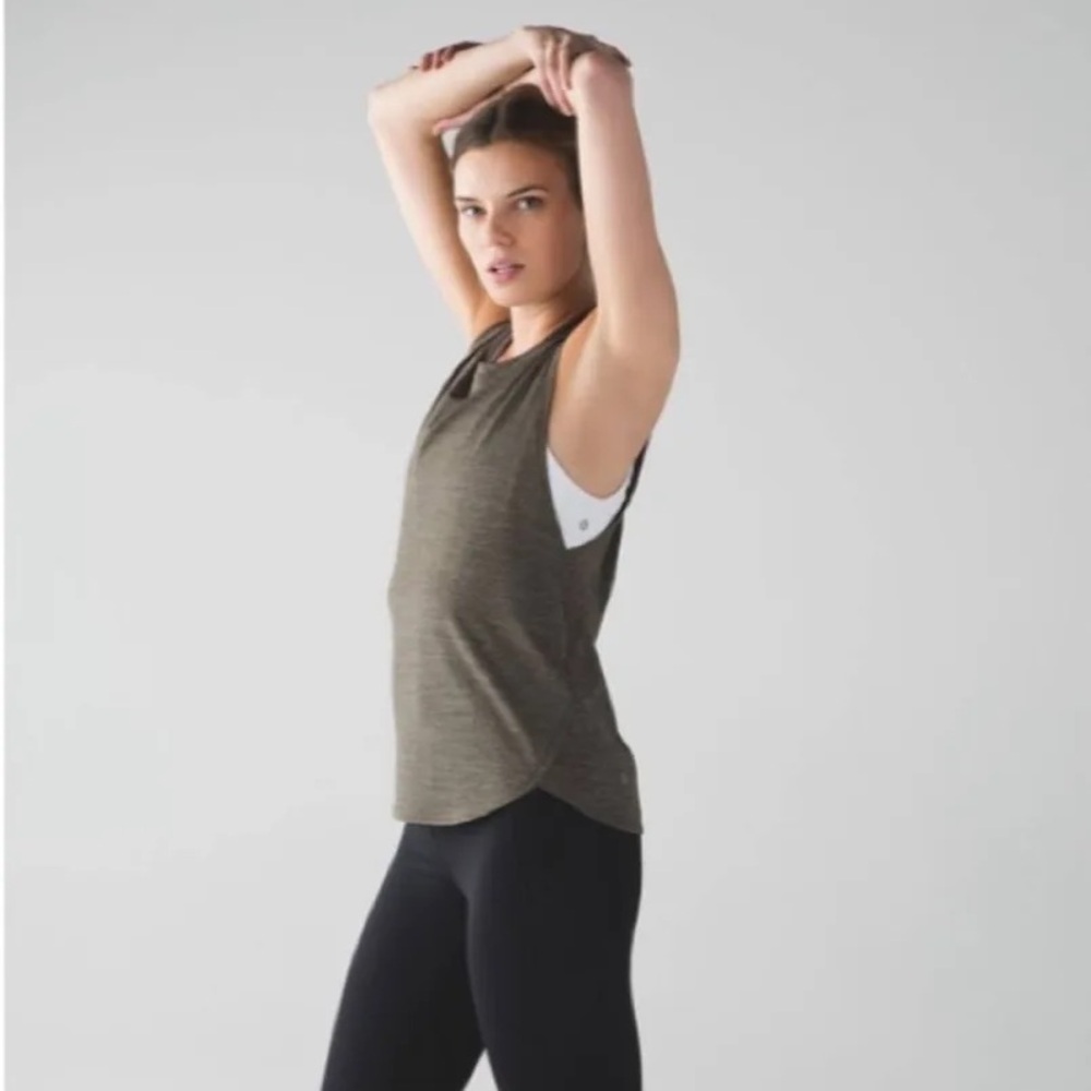 Lululemon Athletica In a Cinch  Muscle Tank, Green